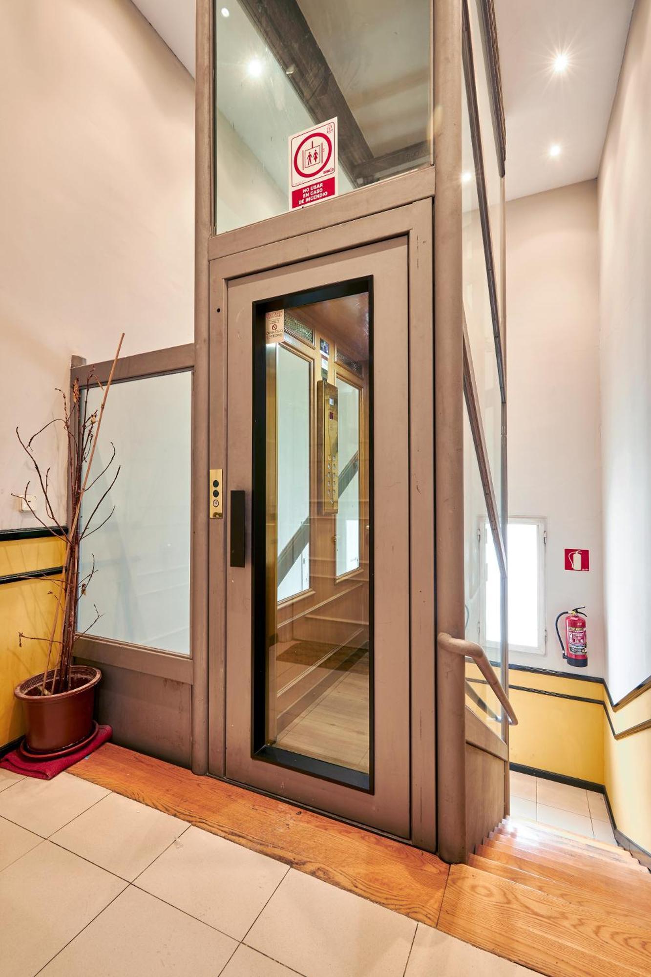 Plaza Mayor Apartment มาดริด ภายนอก รูปภาพ