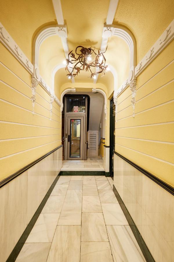 Plaza Mayor Apartment มาดริด ภายนอก รูปภาพ