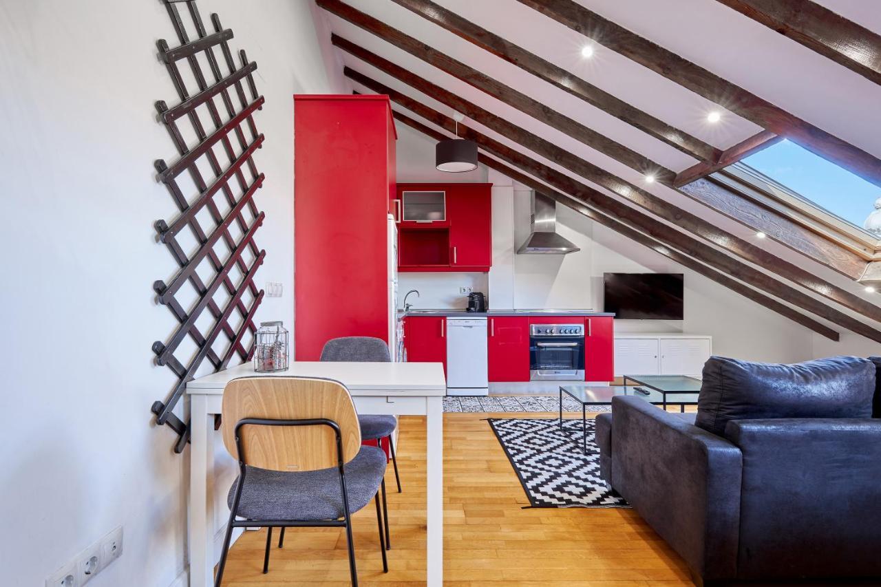 Plaza Mayor Apartment มาดริด ภายนอก รูปภาพ